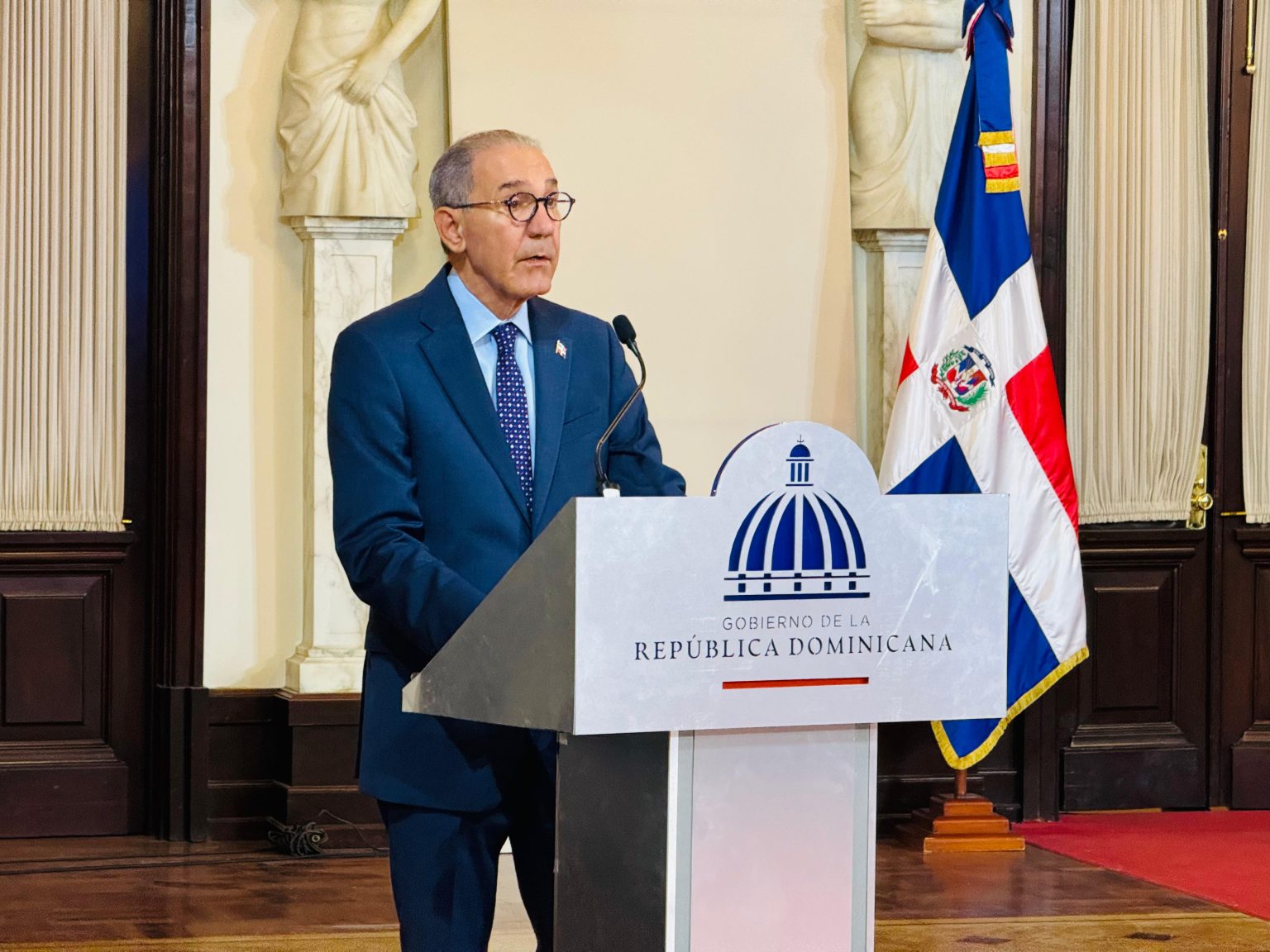 Gobierno entrega Premio a la Excelencia Docente en las Instituciones de ...